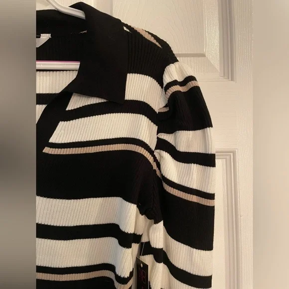No Boundaries Black and White Striped Sweater
CUTE PUFF SHOULDER - Picture 4 of 4
